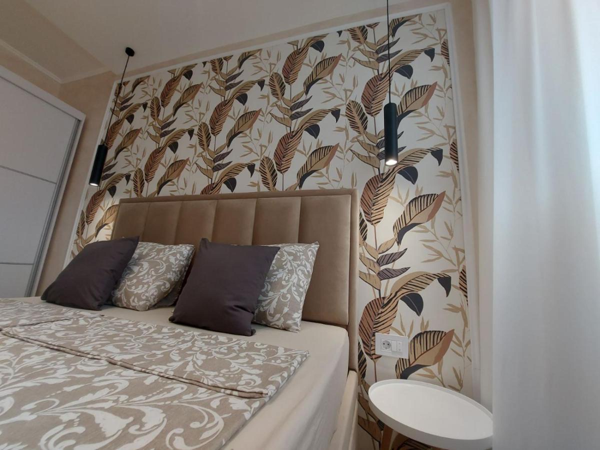 Appartement Kat Apartman à Subotica Extérieur photo