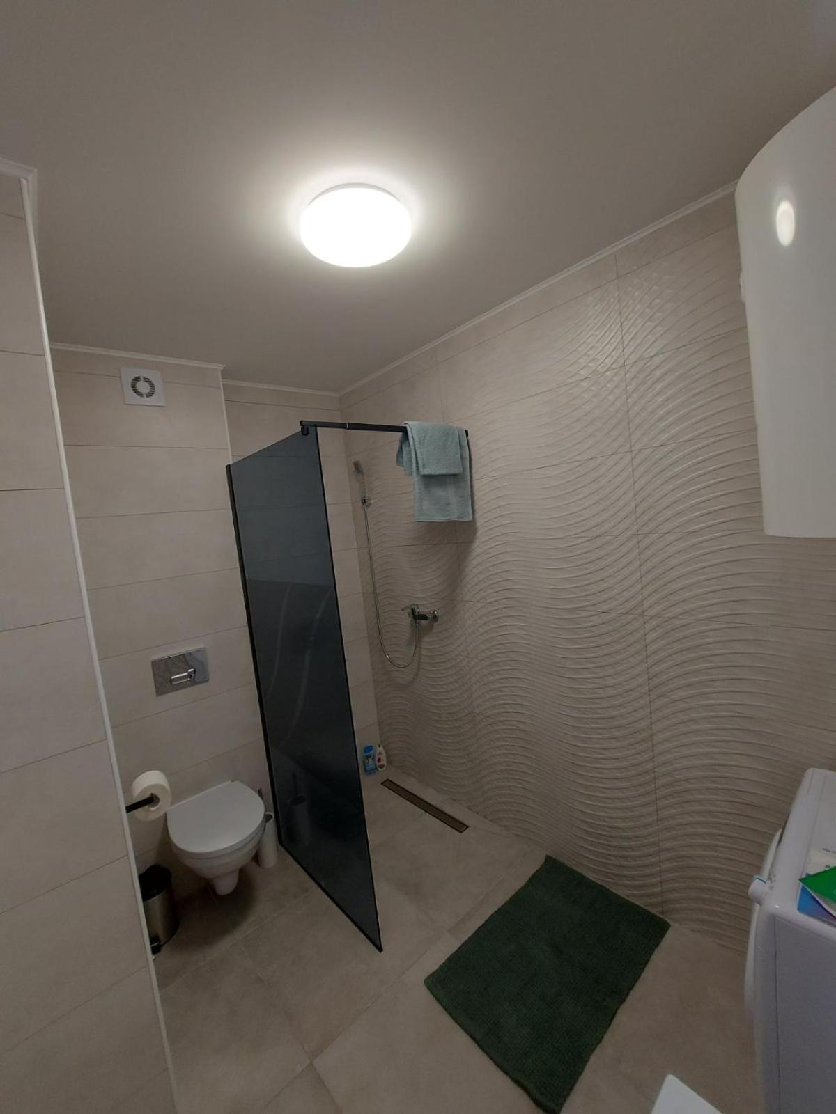 Appartement Kat Apartman à Subotica Extérieur photo